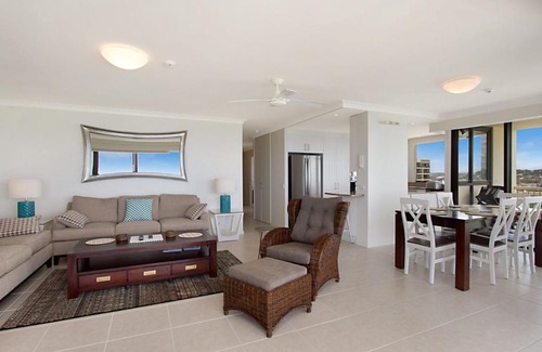 Coolangatta Apartment | Carool Unit 25