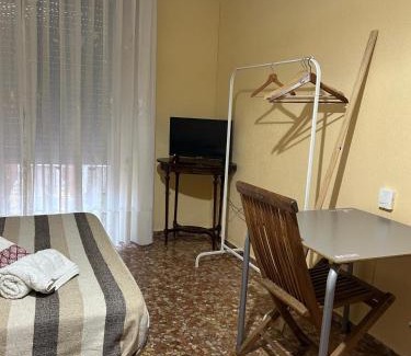 Maracena House | Carretón room