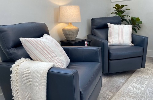 Prince Edward Apartment | Carriage House Suite in the heart of Picton, Prince Edward County!