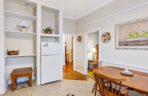 Bandera House | Carriage Inn - Bandera Suite 2