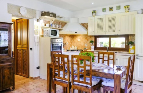 Cinisi House | Carta Fashion by Interhome