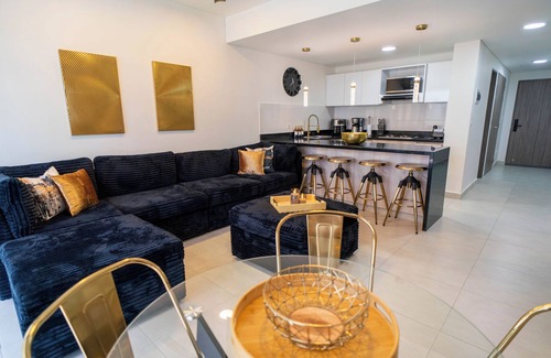 Pie del Cerro Apartment | Cartagena Suite Apt with 3 bedrooms and private pool