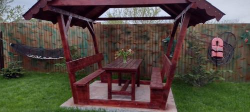 Plopul House | Casă de vacanță la Nea Nicu Murighiol