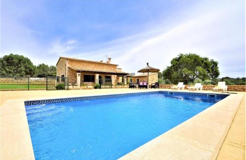 Son Gual Villa | CAS BORRASSOS- Finca con piscina privada y Vistas Despejadas