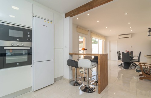 Ariany Ski Chalet | Cas Padri Pep - Two Bedroom Chalet, Sleeps 4