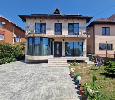 Vama Veche House | Casa Țache