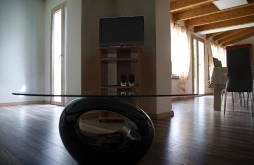 Nurachi House | Casa Aida