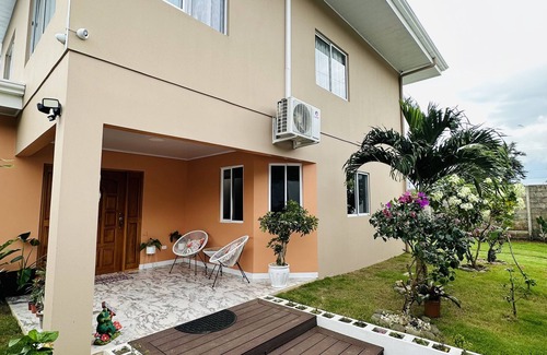 Quepos House | Casa Alaia ✓Quiet Resident ✓Elegant ✓For Families