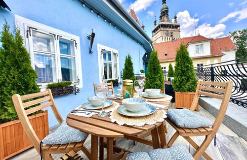Sighisoara Apartment | Casa Albastră by Casa Otto