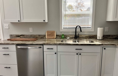 Stanton House | Casa Alegre Summary: