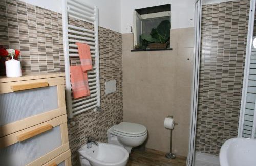 Avegno House | CASA ALESSIA NEL VERDE con WI-FI