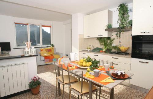 Avegno House | CASA ALESSIA NEL VERDE con WI-FI