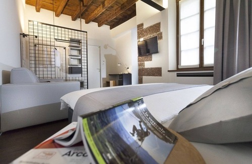 Arco House | Casa alla Lega