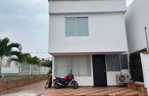 San Jose de Cucuta House | Casa Almonacid, ¡bienvenido a tu Hogar en Cúcuta!