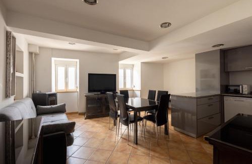 Covilha House | Casa Amarela - Serra da Estrela Portugal