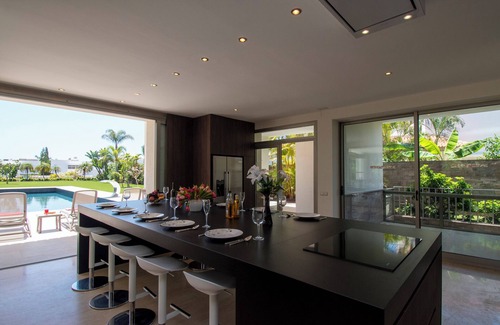 Costa Adeje Villa | Casa Amelia by Tenerife Villas Online.