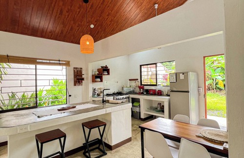 Puerto Jimenez House | Casa Amor:A Beautiful Accommodation Near the Ocean