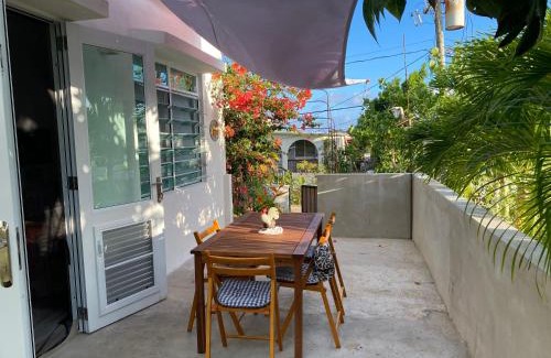 Esperanza Villa | Casa Amor