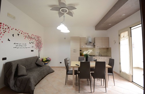 Piazza-Tralia-Pendolo Apartment | Casa Anna, surrounded by greenery between Sorrento, Amalfi and Pompeii