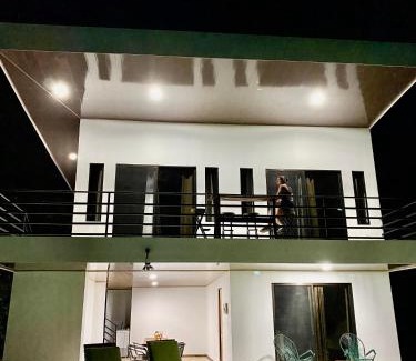 Tamarindo House | Casa Antema Tamarindo, maison luxe, piscine, jungle, yoga, gym