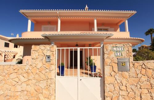 Armacao de Pera Villa | Casa Antonio