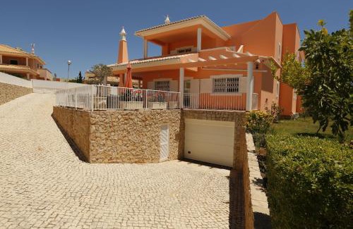 Armacao de Pera Villa | Casa Antonio