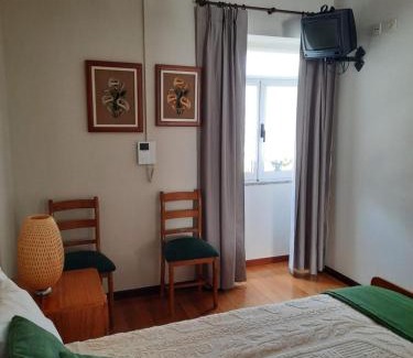 Cantelaes House | Casa Araci