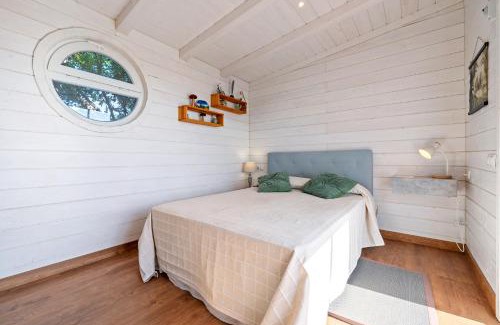 Camarles House | Casa Arbol