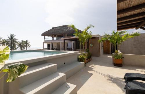 Los Tamarindos Hotel | Casa Arkana Zicatela by Grupo Amber