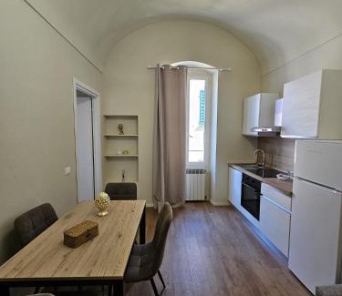 Sanremo Centre Apartment | Casa AURA