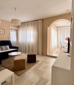 Torrox Costa Apartment | Casa Aurora Beach Apartment first sea line