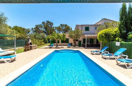 Cala Santany Ski Chalet | Casa Aurora