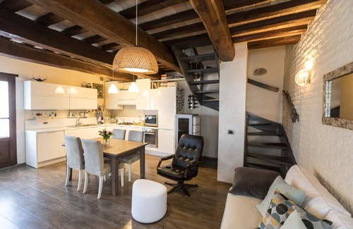 Montone House | Casa Avena - Country House wih garden, for 1-5 people