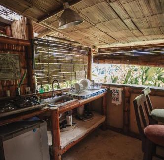 Cocorna House | Casa Azúl, Refugio Natural Jacaranda