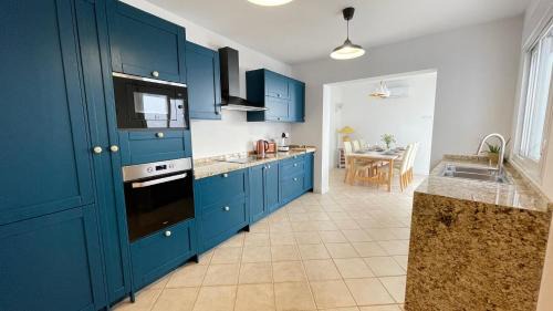 Alhaurin el Grande Apartment | Casa Azahar luxury ground floor apartment