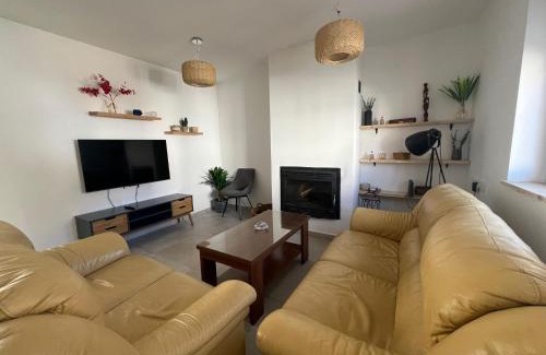 Velez-Blanco House | Casa Azul