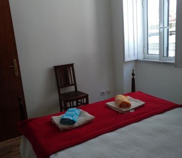 Gouveia House | Casa azul