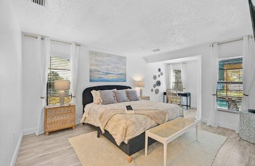 Bradenton House | Casa Azul Retreat