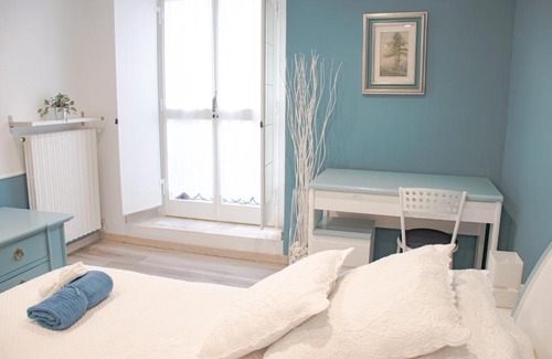 Venaria Reale Apartment | Casa AZZURRA 61Mq a 30 metri dalla Reggia di Venaria