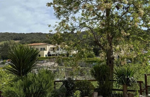 Procchio Apartment | Casa Baba - Two Bedroom Apartment, Sleeps 6