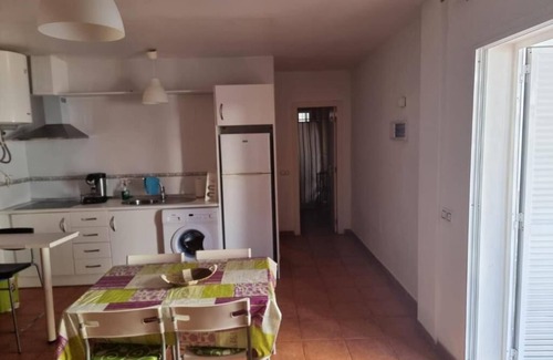 Las Herrerias House | Casa Baja Naturista con Patio en Primera Línea!