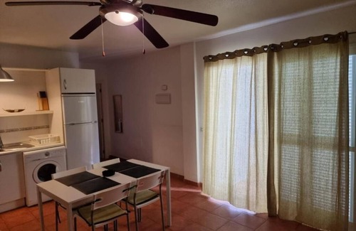 Las Herrerias House | Casa Baja Naturista con Patio en Primera Línea!