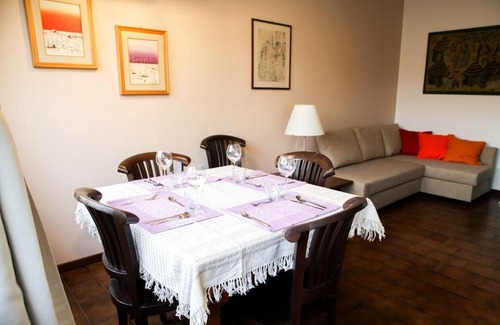 Ivrea Apartment | CASA BALTEA - Spazioso appartamento a Ivrea