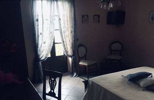 Mango House | Casa Bardacchino