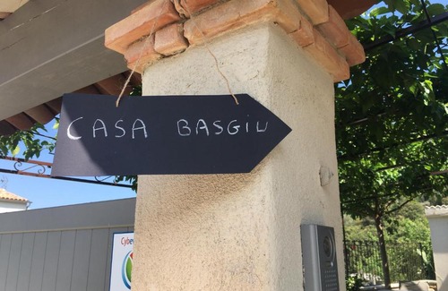 Zilia Bed & Breakfast | Casa Basgiu, chambres avec balcon et table d'hôtes