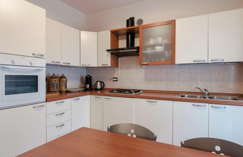 Polpenazze del Garda Apartment | Casa BELLA - POOL+Garden+Parking