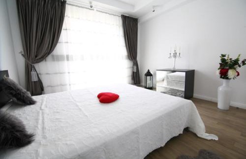 Stefanestii de Jos Apartment | Casa Bella