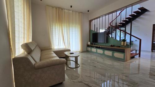 Sulthan Bathery Villa | Casa Bella - The Group Stay