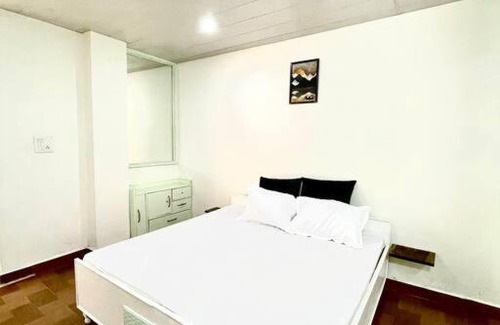 Kumarhatti Apartment | Casa Belvedere-2BHK Condo with outdoor private patio