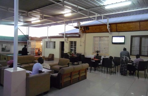 Windhoek West House | casa bem vindo Windhoek (7)
